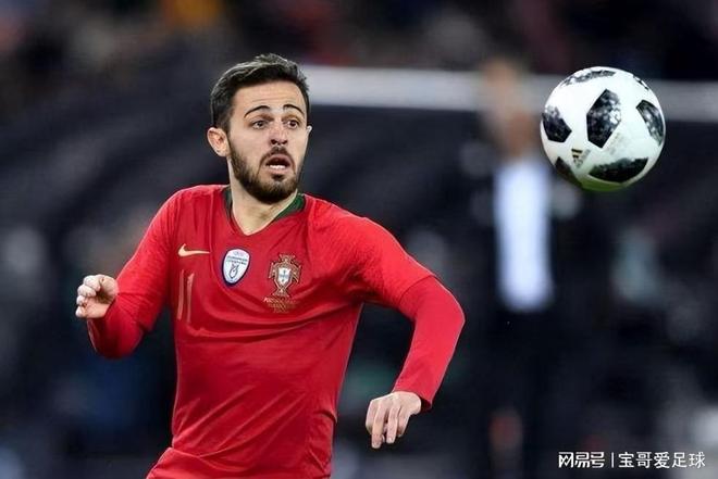 后留在场地 后留在场地