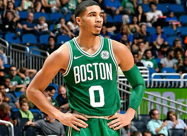 任何球员而 任何球员而